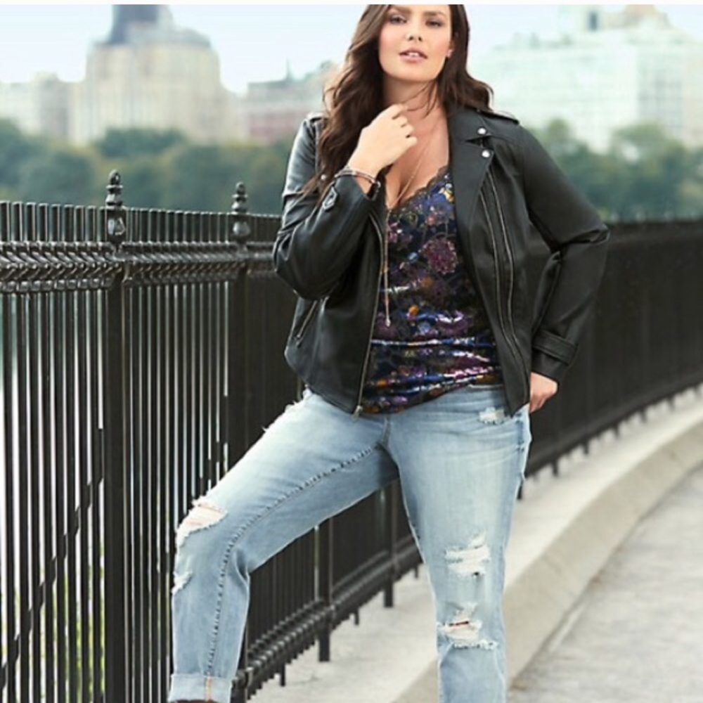 Like new Torrid faux leather moto jacket size 2